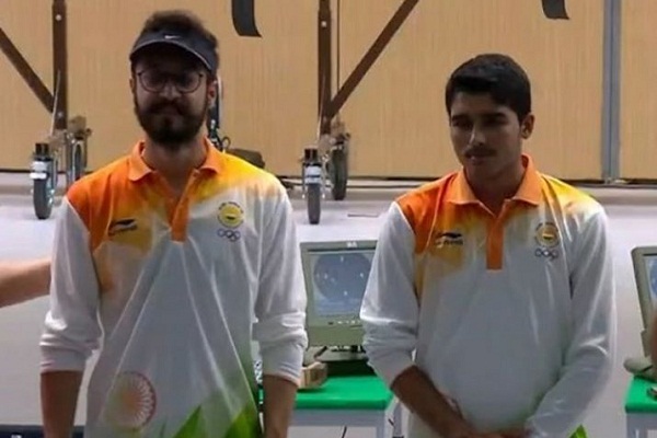 Saurabh Chaudhary wins gold medal, Abhishek bronze in hindi