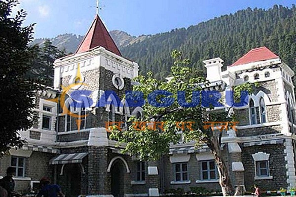 तीसरे बच्चे के जन्म के समय मातृत्व अवकाश नहीं देना असंवैधानिक: अदालत