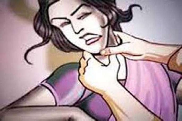 दहेज की मांग को लेकर महिला की गला दबाकर हत्या की-हिंदी समाचार