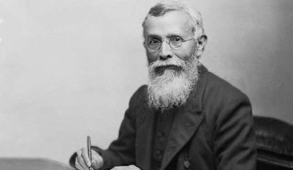dada bhai naoroji was born on September 4, 1825, in Bombay