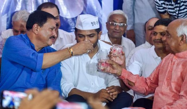 Hardik Patel ends his indefinite hunger strike, breaks fast on 19th day