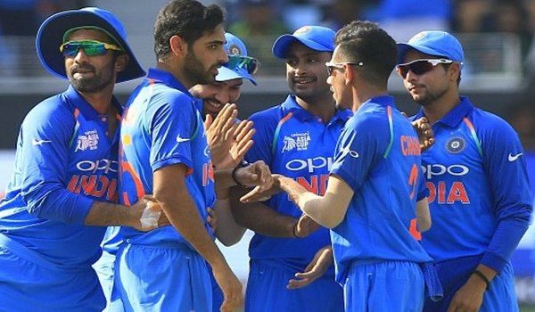 asia cup 2018 : India thump Pakistan by eight wickets to top group A
