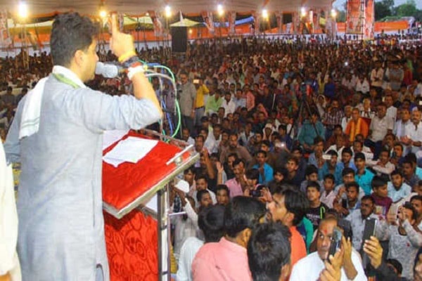 Congress will take power over the debt of debt in 10 days - Scindia
