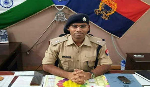 IPS officer Surendra Das attempted suicide by consuming poison in kanpur
