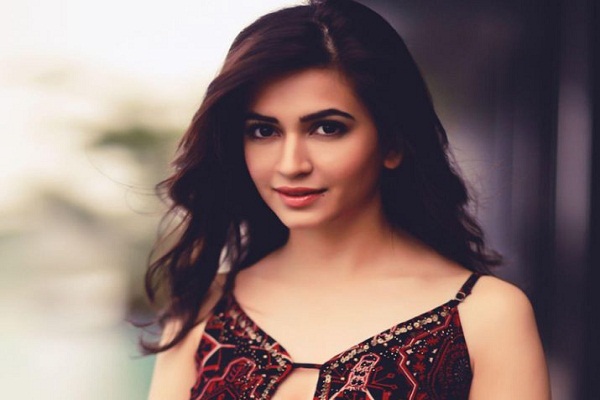 Kristi Kharbanda says Best experience working with Ranveer