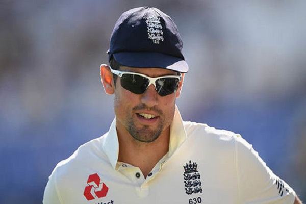 Elestair Cook says The decision of retire will not change