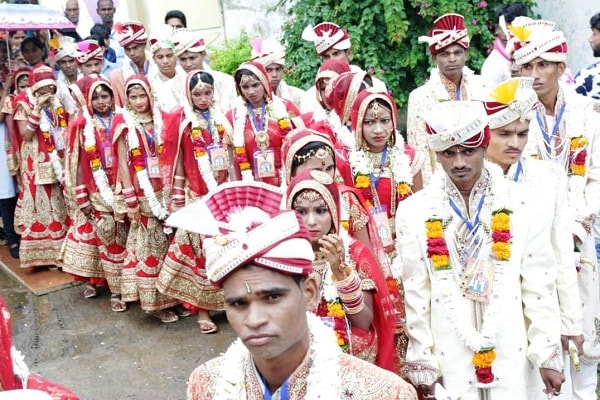 52 Divyang and Underprivileged Couples ties knot at Narayan Seva Sansthan