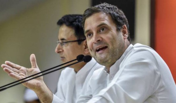 Country's 'watchman' Narendra Modi is a burglar : Rahul Gandhi on rafale deal
