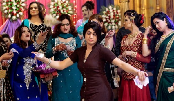 Pakistan Supreme Court will hire two transgenders : Chief Justice