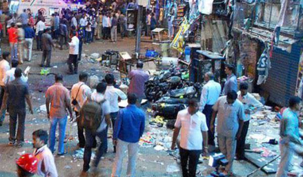 Hyderabad twin blasts case : two convicts get death sentence, one awarded life imprisonment