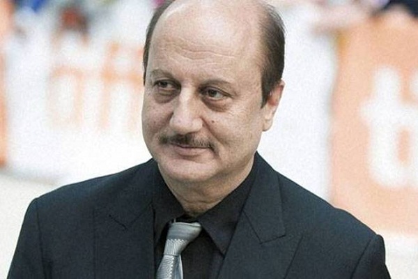 Anupam Kher resigns of FTII