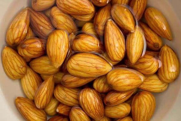Benefits of almonds daily