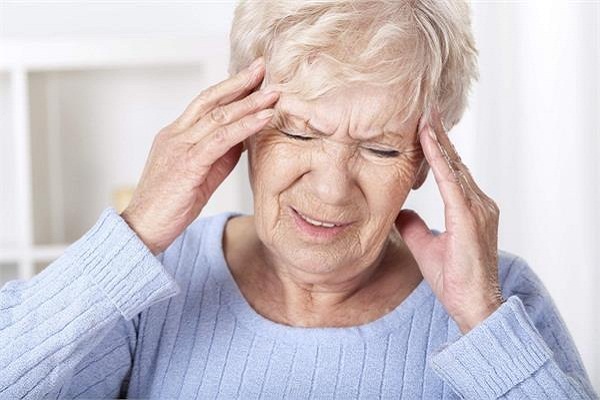 brain swelling cause in hindi