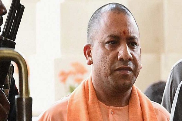 cm yogi aarti from Ayodhya in three lakh lamps