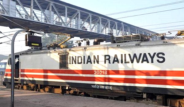 modi cabinet approves 78 day Productivity-linked bonus for railway employees