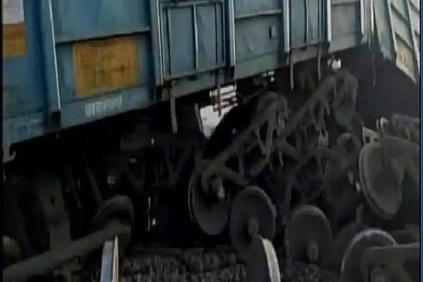 Pasaraha station near disrupted train, Trafficking of trains