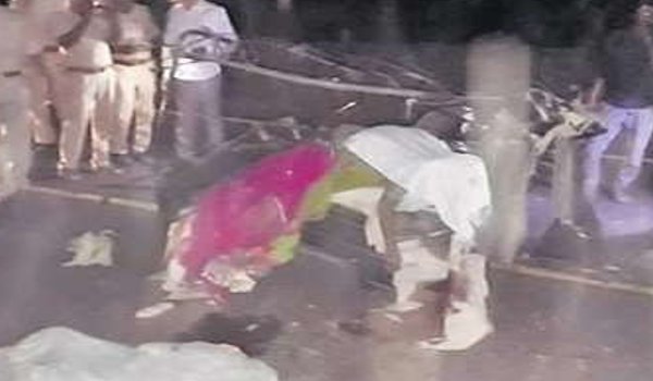 seven killed as Tanker hit a tempo in Barmer