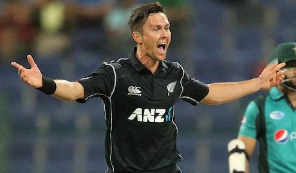 Trent Boult hat-trick leads New Zealand to win over Pakistan in 1st ODI