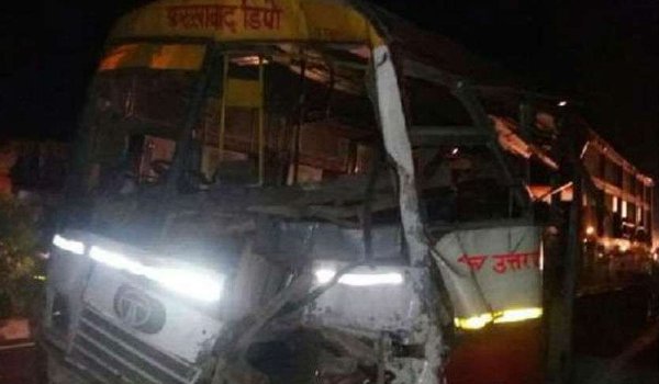 six killed, 10 injured as truck collides with bus in Aligarh