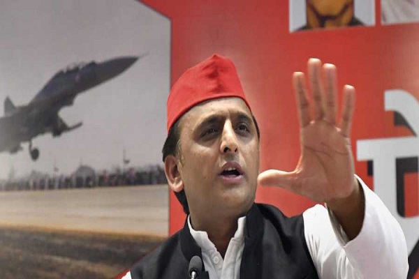 Akhilesh Yadav asked on girl burnt in agra