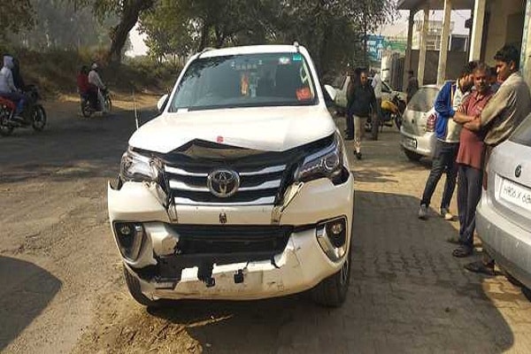 Krishna Lal Panwar injured in road accident