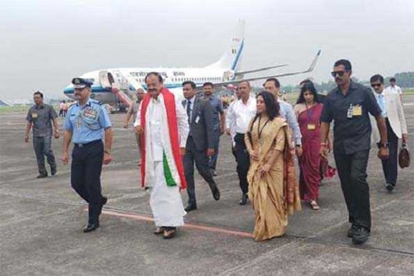Vice President Venkaiah Naidu had to return to Bagdogra due to bad weather