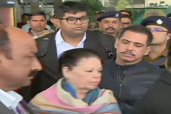 ED inquired from Robert Vadra and his mother Morin