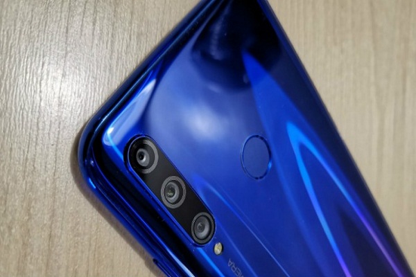 Honor 10i specifications and photos leaked