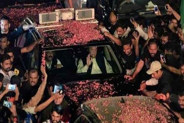 Nawaz Sharif released from Lakhpat jail
