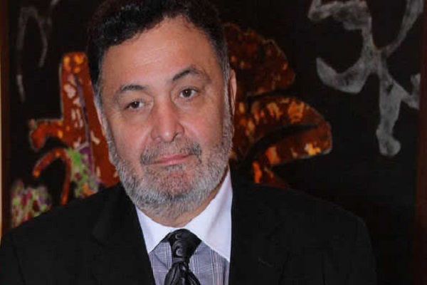 actor Rishi Kapoor Desperate to comeback in bollywood