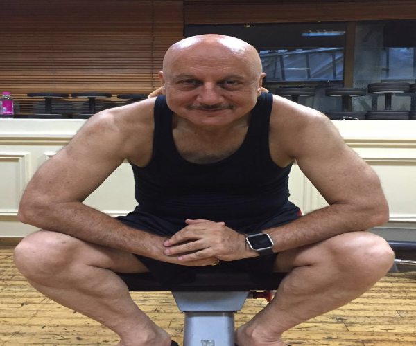 64 year old Anupam Kher is sweating in the gym, pronounce 'Om Namah Shivay' while raising weights