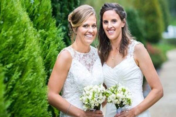 Amy Satterthwaite announces pregnancy with Lea Tahuhu, to take break from cricket