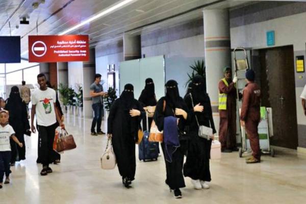 travel ban on women relaxed in saudi arabia