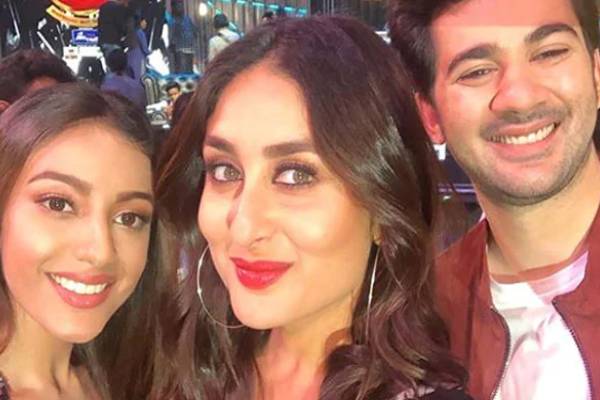 sunny deol son karan deol share photo with kareena kapoor khan