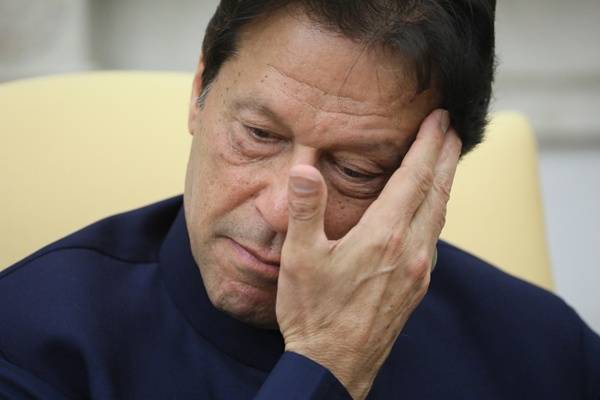 pakistans pm imran khan talks with germany on kashmir issue