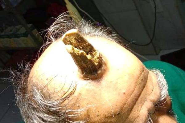 4 Inch Devil horn on man head