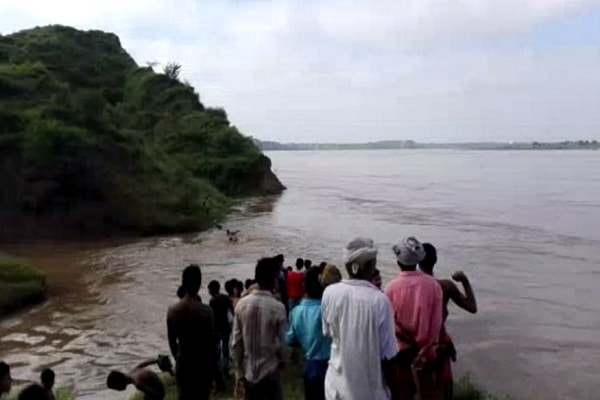 MP Bhind floods in Chambal due to release of water from Kota Dam, 11 villages evacuated