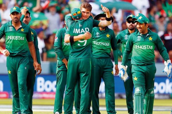 Pakistan announce 16 man squad for sri lanka series