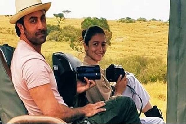 Ranbir Kapoor and Alia Bhatt are celebrating vacation in Kenya