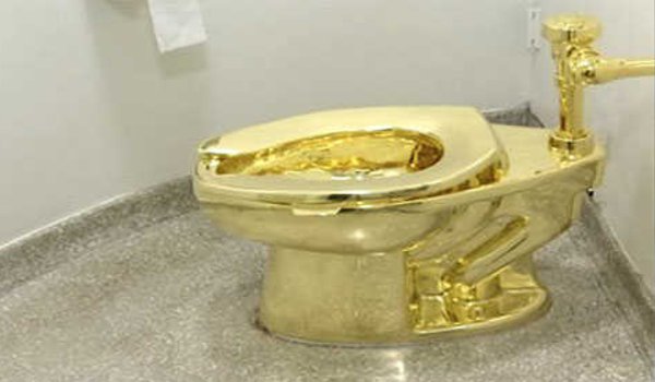 gold toilet stolen from britain's blenheim palace