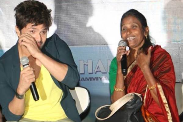 ranu-mandal-teri-meri-kahani-launching-himesh-reshammiya-breaks-down