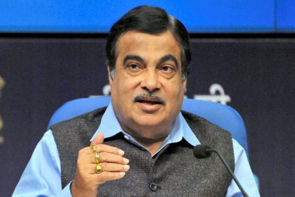 nitin-gadkari-says-government-does-not-intend-to-ban-petrol-and-diesel-vehicles