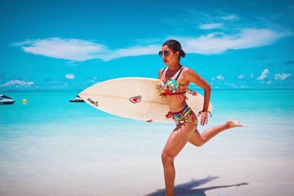 debina bonnerjee bikni photos-got-viral on social media
