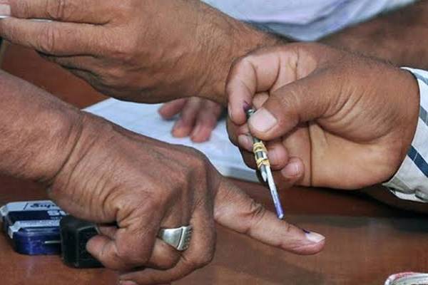 fake-polling-agent-detained-during-up-by-election-polling-in-rampur