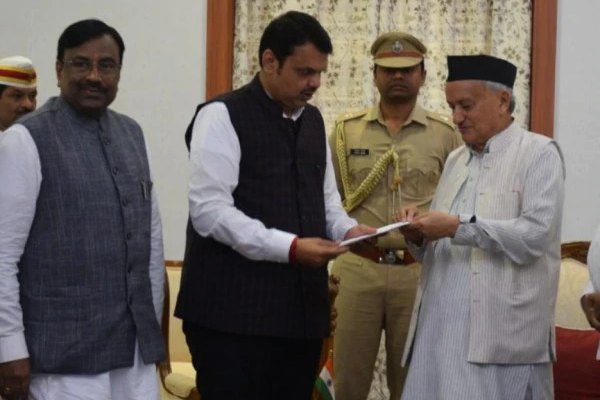 maharashtra cm resignation letter submitted now chance president power