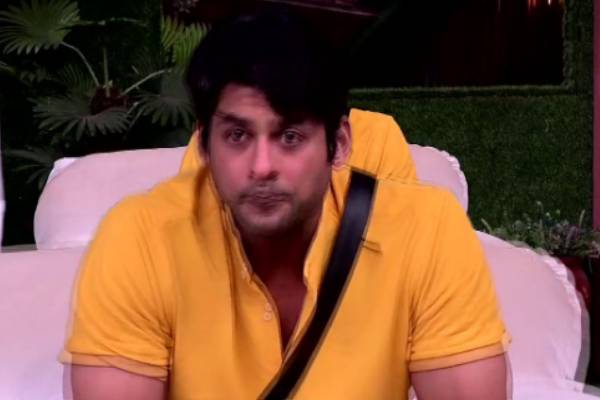 Bigg boss 13, Sidharth Shukla bb new captain, BB College task, bigg boss 13 captaincy task, bigg boss 13 college task, bigg boss college task, bigg boss 13 full episode, bigg boss 13 full episode today, bigg boss 13 luxury budget task, siddharth shukla, siddharth shukla and asim riaz, siddharth shukla and asim riaz fight, asim and siddharth fight, asim and siddharth, bigg boss 13 unseen undekha, bigg boss 13 unseen undekha today, bigg boss 13 unseen, mahira sharma, paras chhabra, himanshi khurana, salman khan, aarti singh, asim riaz, shehnaz gill, BB store room,