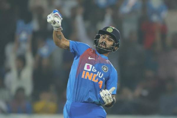 Amitabh Bachchan Reacts To Virat Kohli's 'Notebook' Gesture