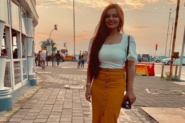 harshita kashyap gets stalker arrested in mumbai