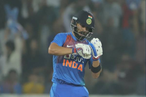 Virat Kohli's 'notebook' celebration after hitting Kesrick Williams for a six
