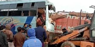 bus truck collision in rewa madhya pradesh